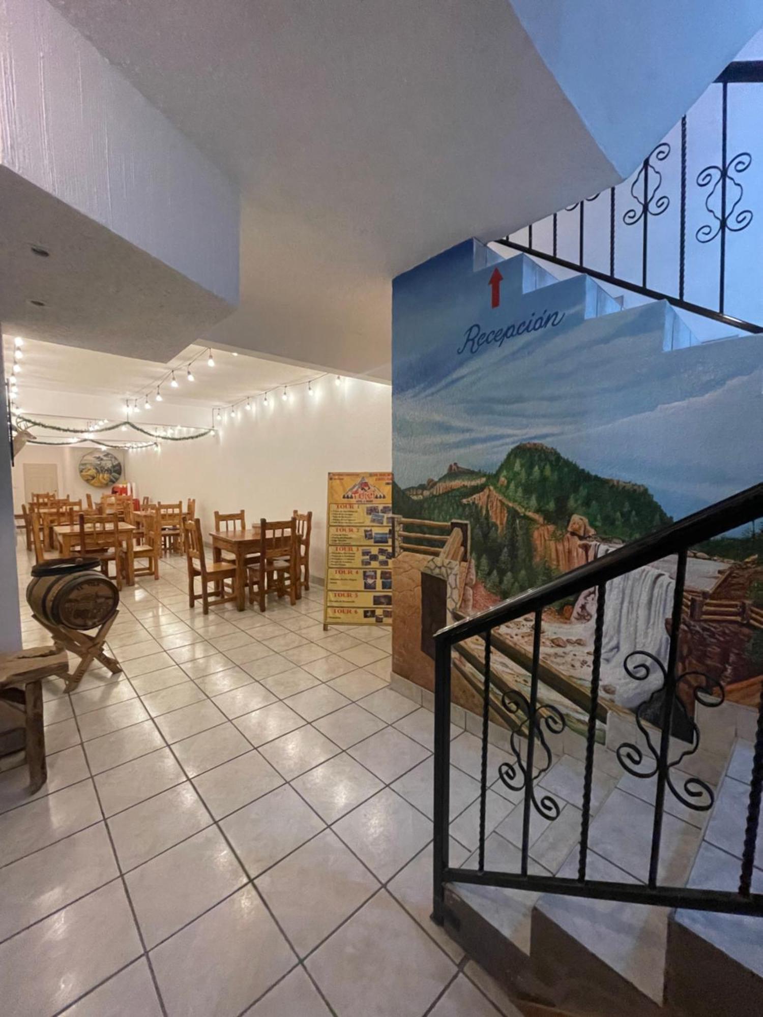 Hotel Towi クリル エクステリア 写真